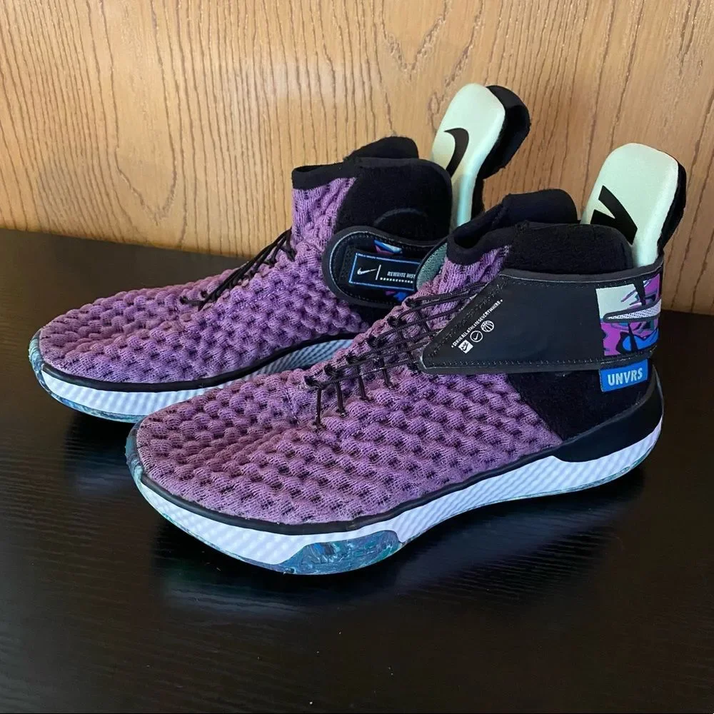 Nike Air Zoom UNVRS Basketball Shoes